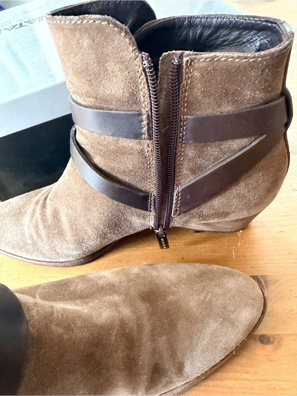 Aquatalia fleur ankle